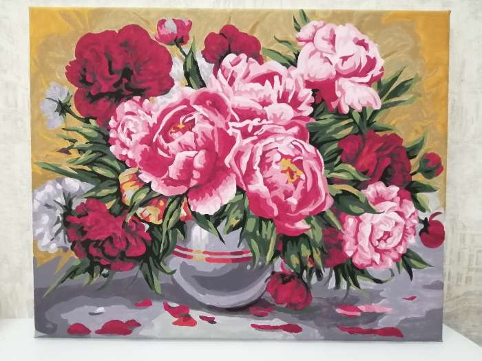 Фотография покупателя товара Картина по номерам «Садовые пионы» 40 × 50 см, холст, 24 цвета