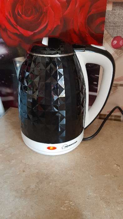 Фотография покупателя товара Чайник электрический HOMESTAR HS-1015, пластик, колба металл, 1.8 л, 1500 Вт, черно-белый