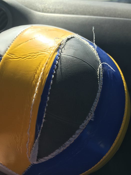 Фотография покупателя товара Мяч волейбольный ONLYTOP, ПВХ, машинная сшивка, 18 панелей, р. 5 - Фото 6