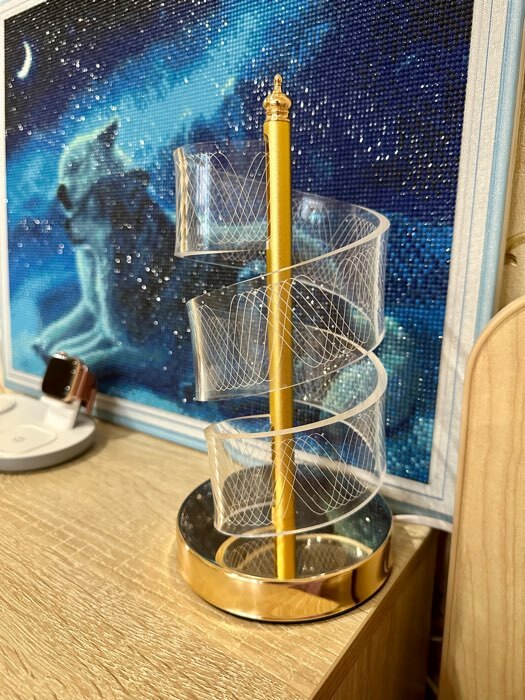 Фотография покупателя товара Настольная лампа "Спираль" LED 5Вт золото 11х11х25 см RISALUX - Фото 2