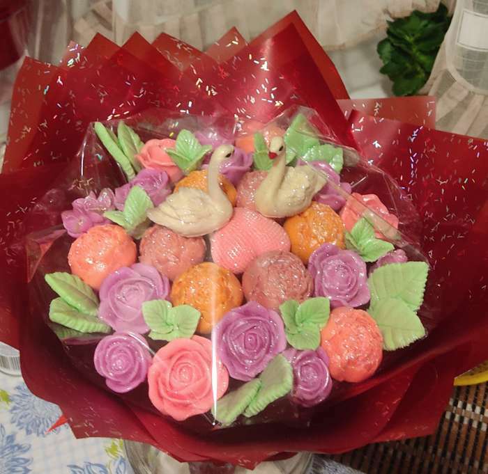 Фотография покупателя товара Пленка для цветов "Звездная ночь", 58 см х 5 м розовый - Фото 1