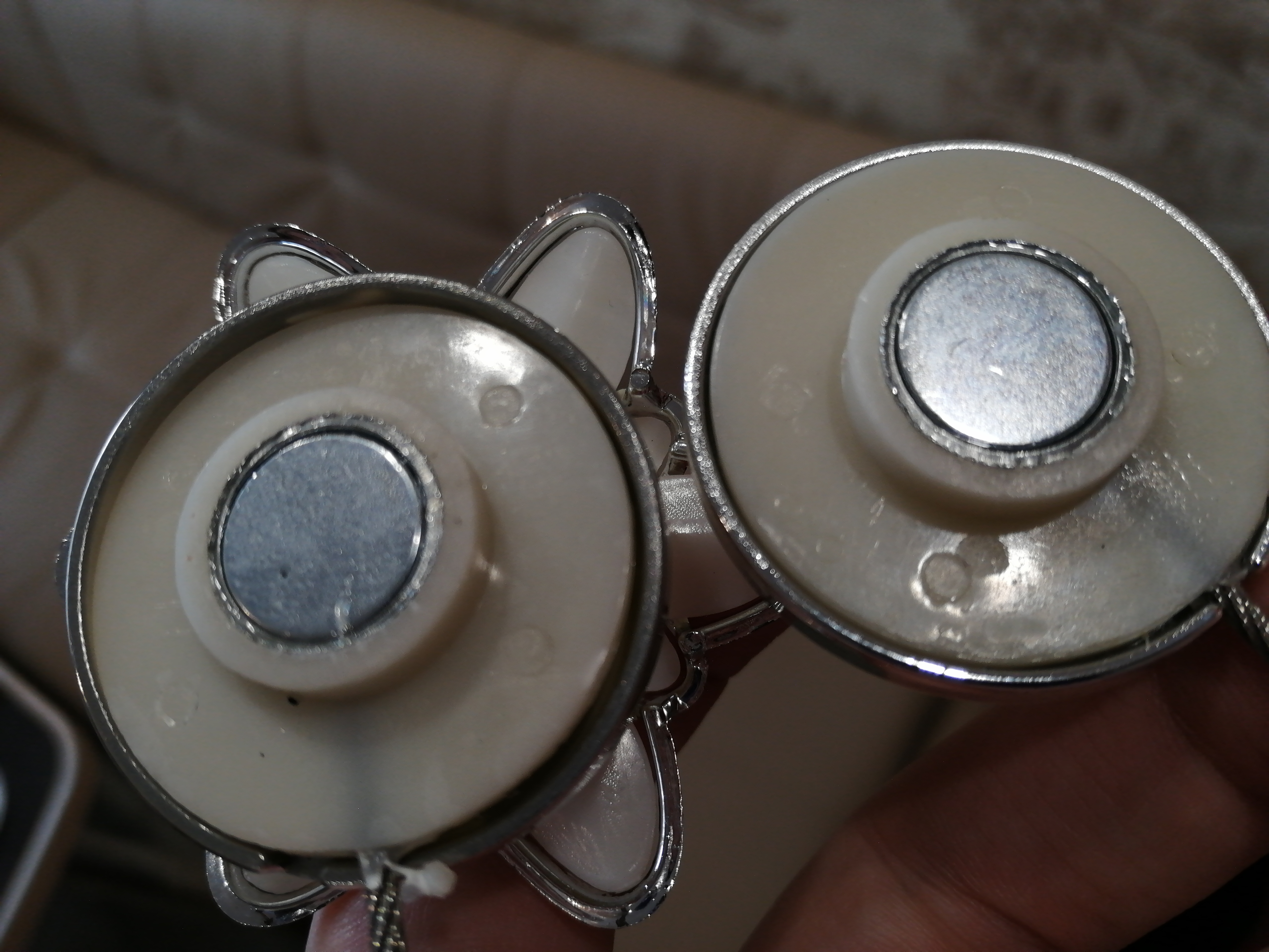 Фотография покупателя товара Подхват для штор «Георгин», d = 6 см, цвет серебряный/белый - Фото 6
