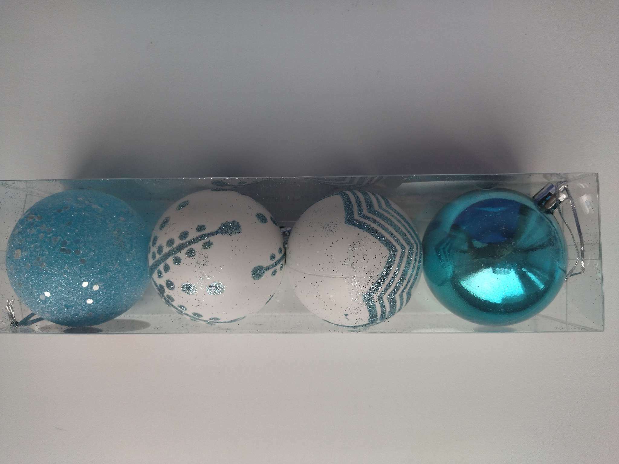 Фотография покупателя товара Набор шаров пластик d-6 см, 4 шт "Рогнеда" бело-голубой - Фото 1