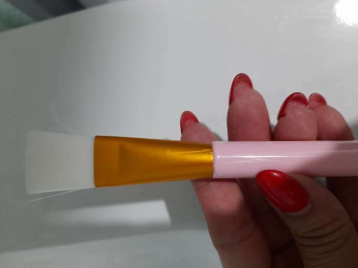 Фотография покупателя товара Кисть для масок «Нежность», 15,5 (+/- 1) см, цвет розовый - Фото 4