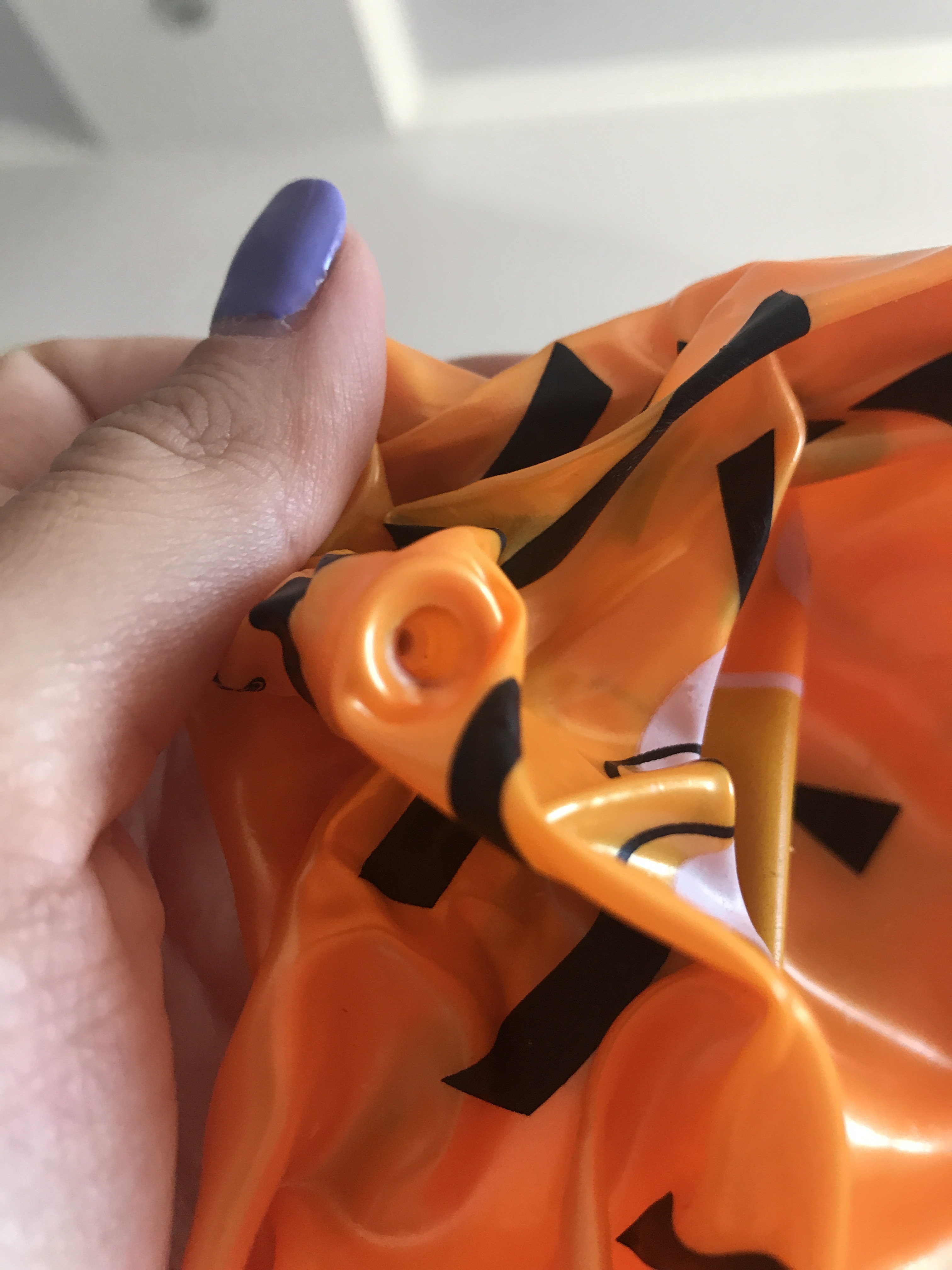 Фотография покупателя товара Мяч детский «Тигренок», d=22 см, 50 г, цвет оранжевый - Фото 3