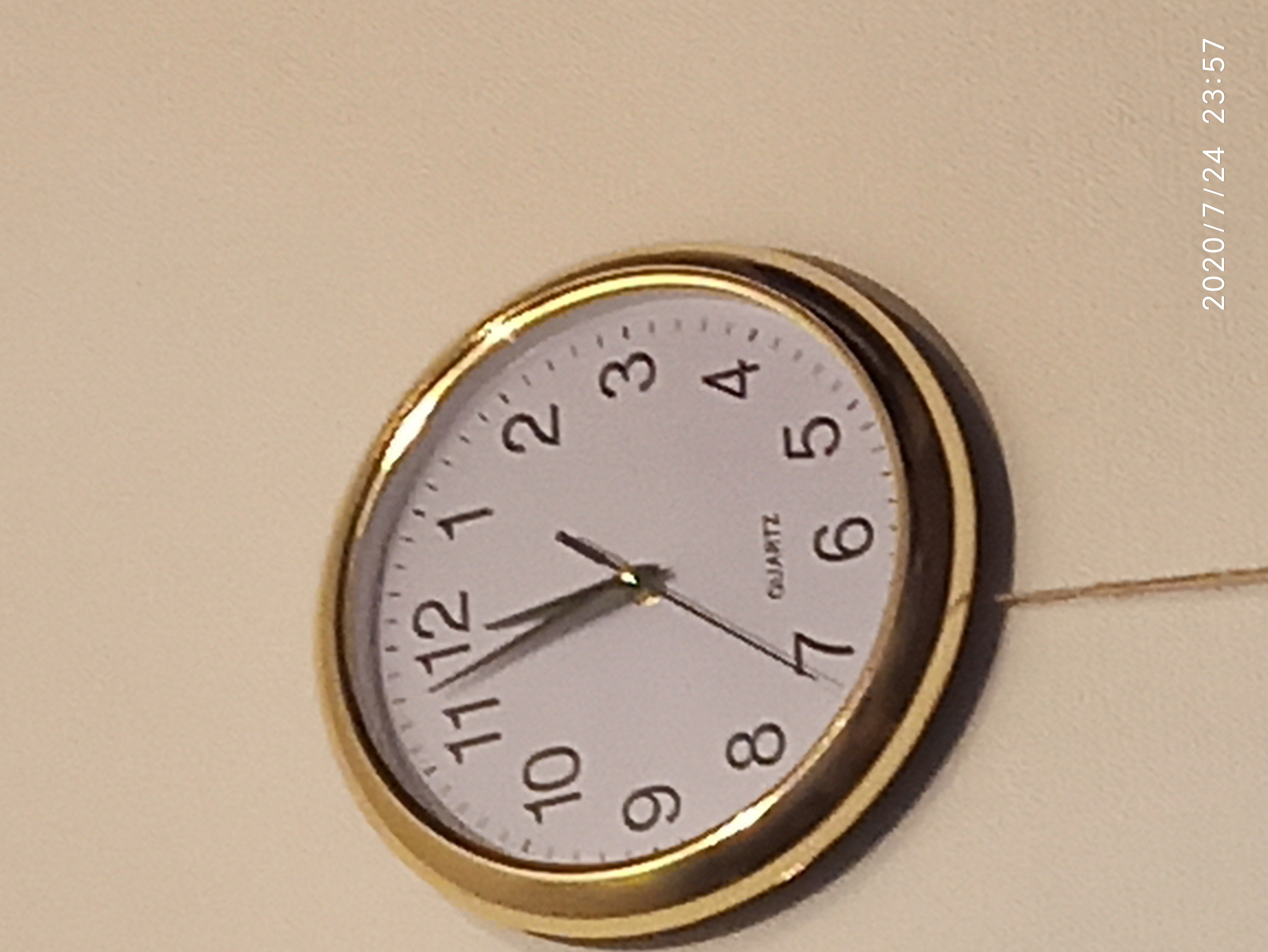 Фотография покупателя товара Часы настенные "Скофилд", d-25 см, дискретный ход - Фото 1