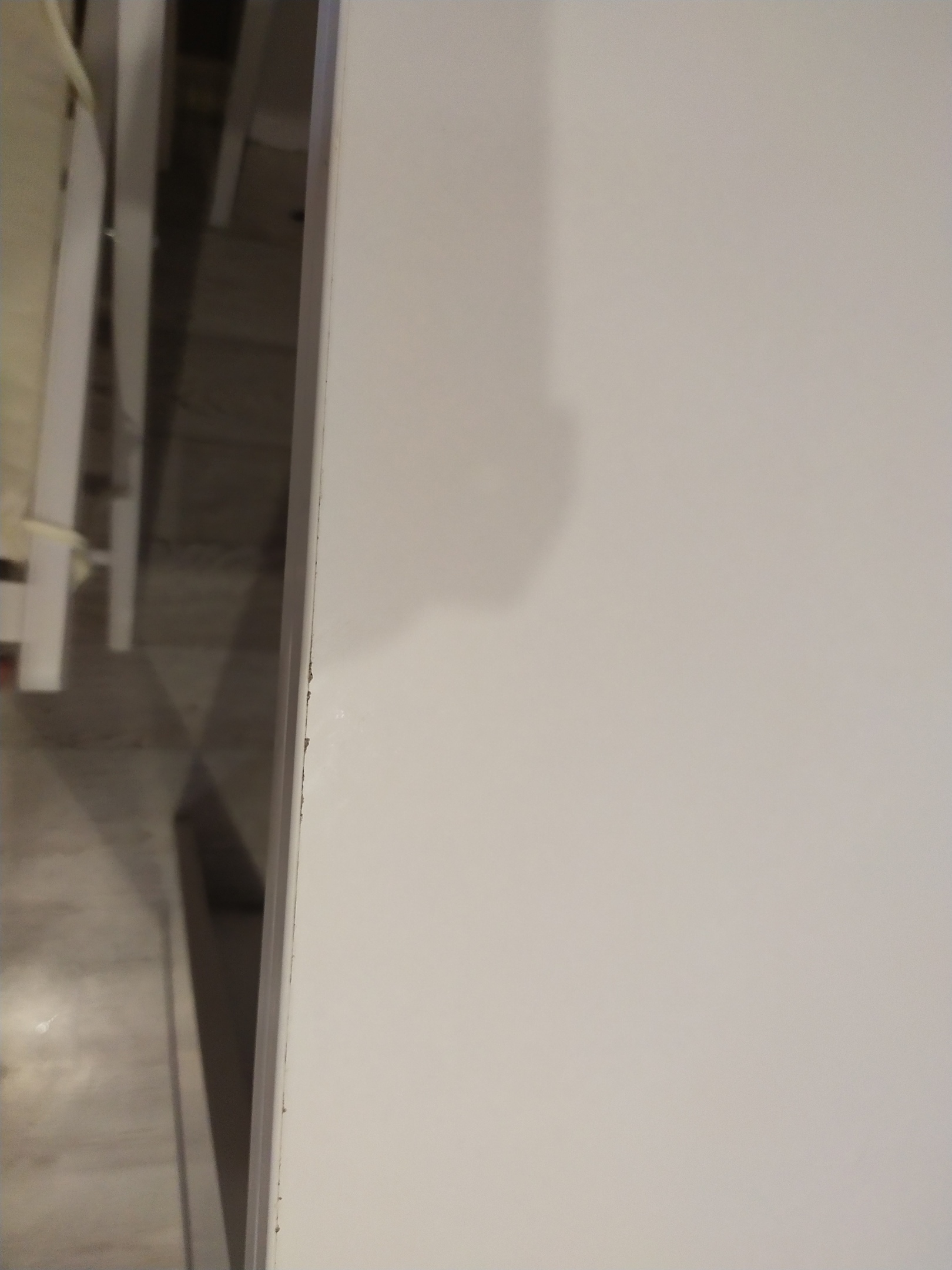 Фотография покупателя товара Стол кухонный раскладной, 800(1200) × 600(800) × 770 мм, цвет белый - Фото 7