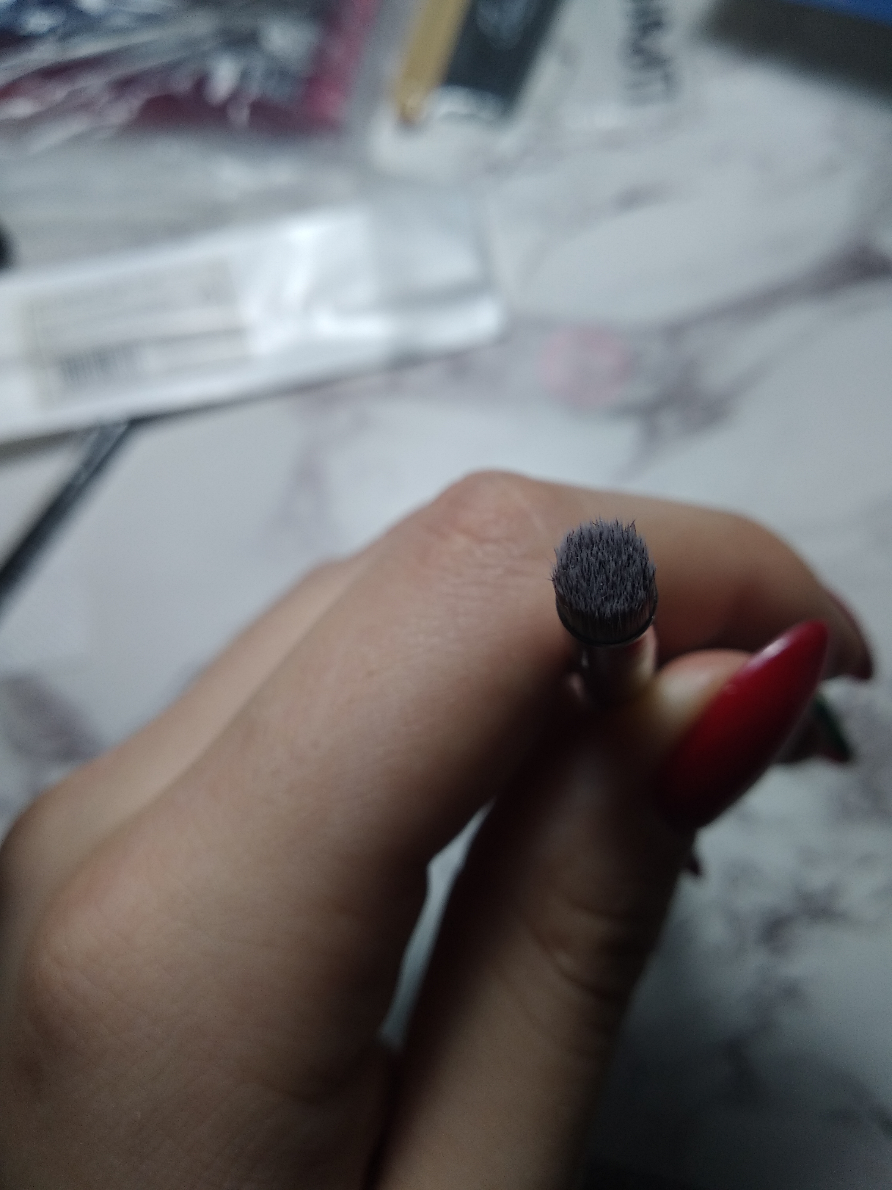 Фотография покупателя товара Кисть для дизайна ногтей «Омбре», 15,5 см, d - 6 × 9 мм, цвет коричневый - Фото 4