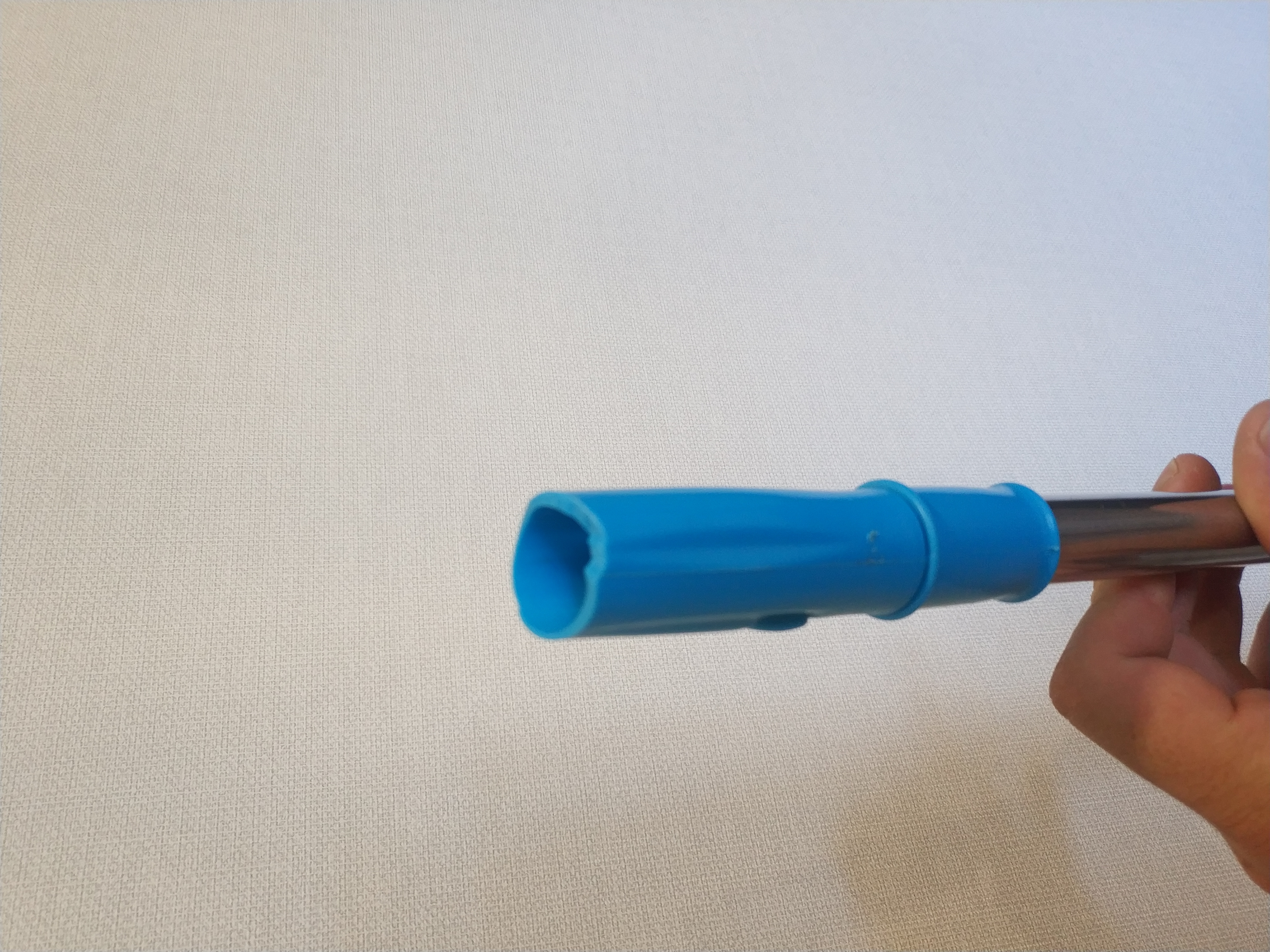 Фотография покупателя товара Окномойка с телескопической стальной ручкой и сгоном Доляна, 18,5×6×62(94) см, цвет МИКС