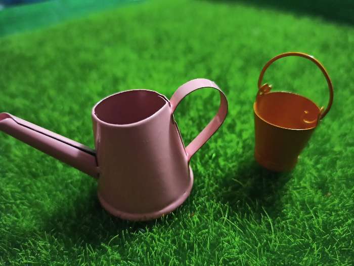 Фотография покупателя товара Миниатюра «Ведро малое», размер: 2,5×2,5×2,5 см, цвет оранжевый - Фото 1