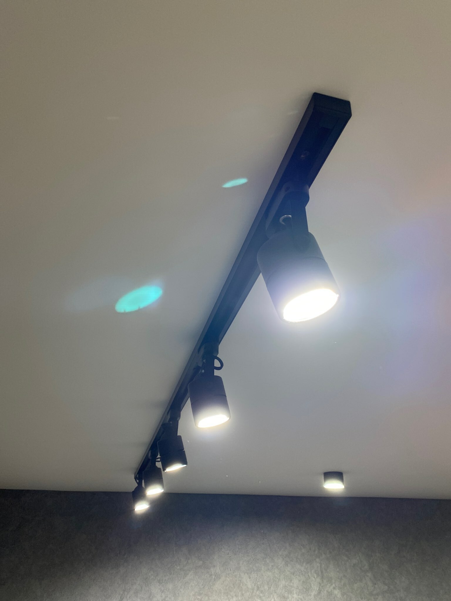 Фотография покупателя товара Трековый светильник Luazon Lighting под лампу Gu10, круглый, корпус белый - Фото 1