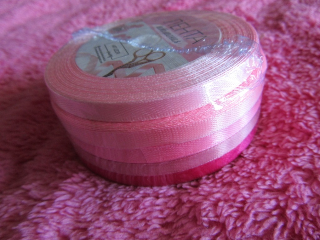 Фотография покупателя товара Набор атласных лент, 5 шт, размер 1 ленты: 6 мм × 23 ± 1 м, цвет розовый спектр