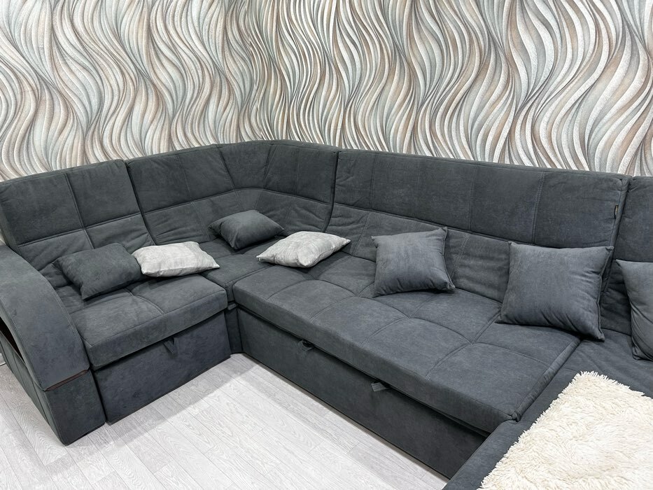 Фотография покупателя товара П-образный диван «Майами 4», механизм венеция, универсальный, велюр, селфи 07/подушки 07