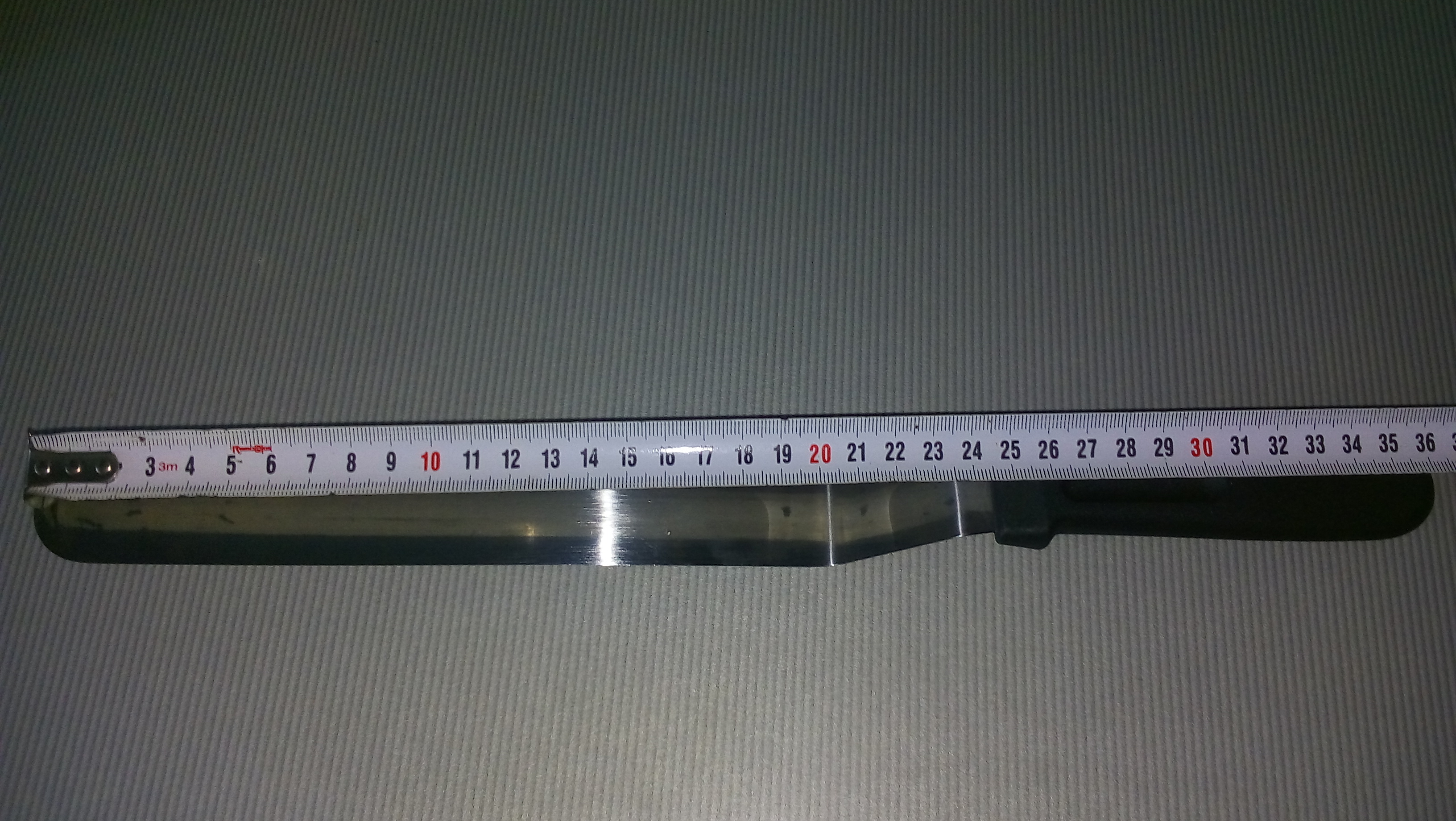 Фотография покупателя товара Лопатка-палетка с пластиковой ручкой, изогнутая, 40 см, рабочая часть 30 см, цвет чёрный - Фото 16