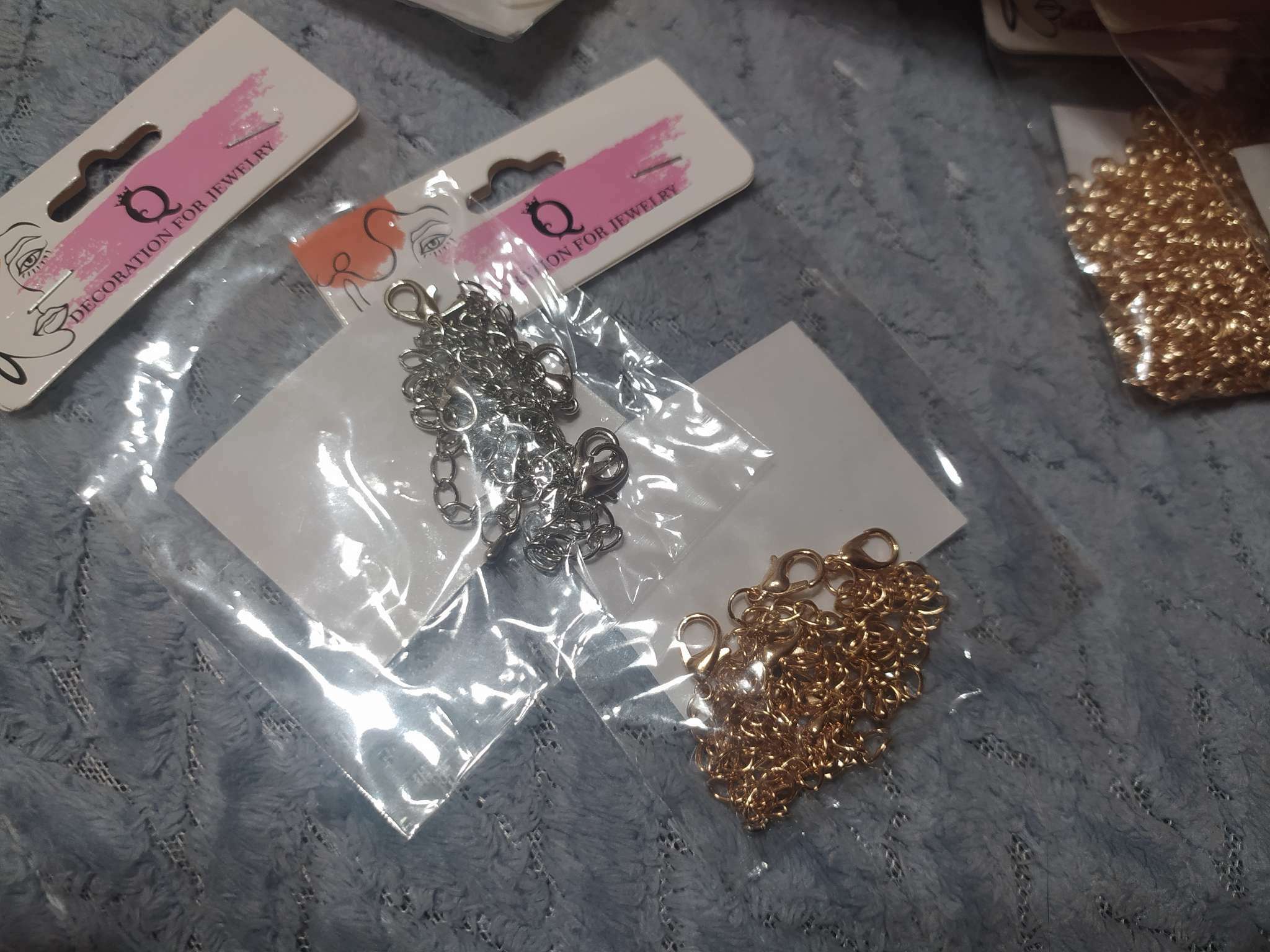 Фотография покупателя товара Замок-карабин СМ-951 (набор 5 шт.), 12×6 мм, с удлинительной цепочкой 7.5 см, цвет серебро - Фото 2