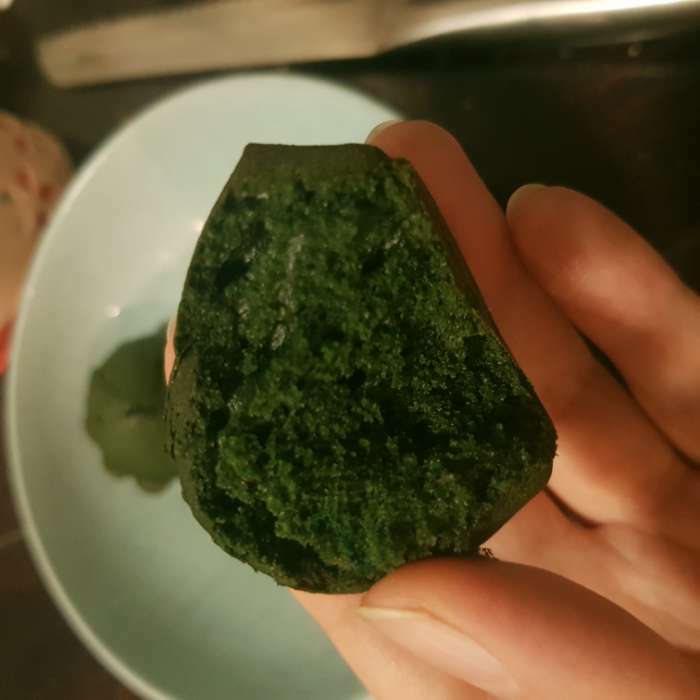 Фотография покупателя товара Краситель пищевой «КондиМир» кондитерский, водорастворимый, Темно-Зеленый, 10 мл