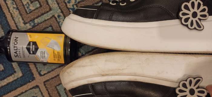 Фотография покупателя товара Чистящее средство Salton Expert White Express, для белой обуви, подошв и рантов, пена, 200 мл