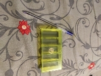 Фотография покупателя товара Коробочка СВ-01 с магнитами, 5 отделений, 10 х 5 х 1.7 см - Фото 2
