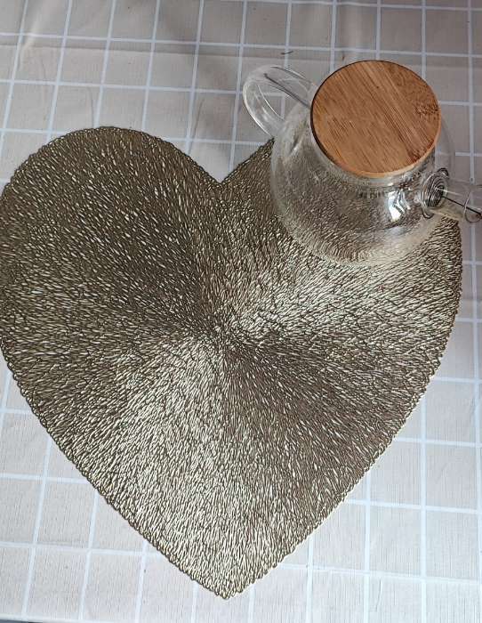 Фотография покупателя товара Салфетка сервировочная Доляна сердце цв.золото, d 38 см
