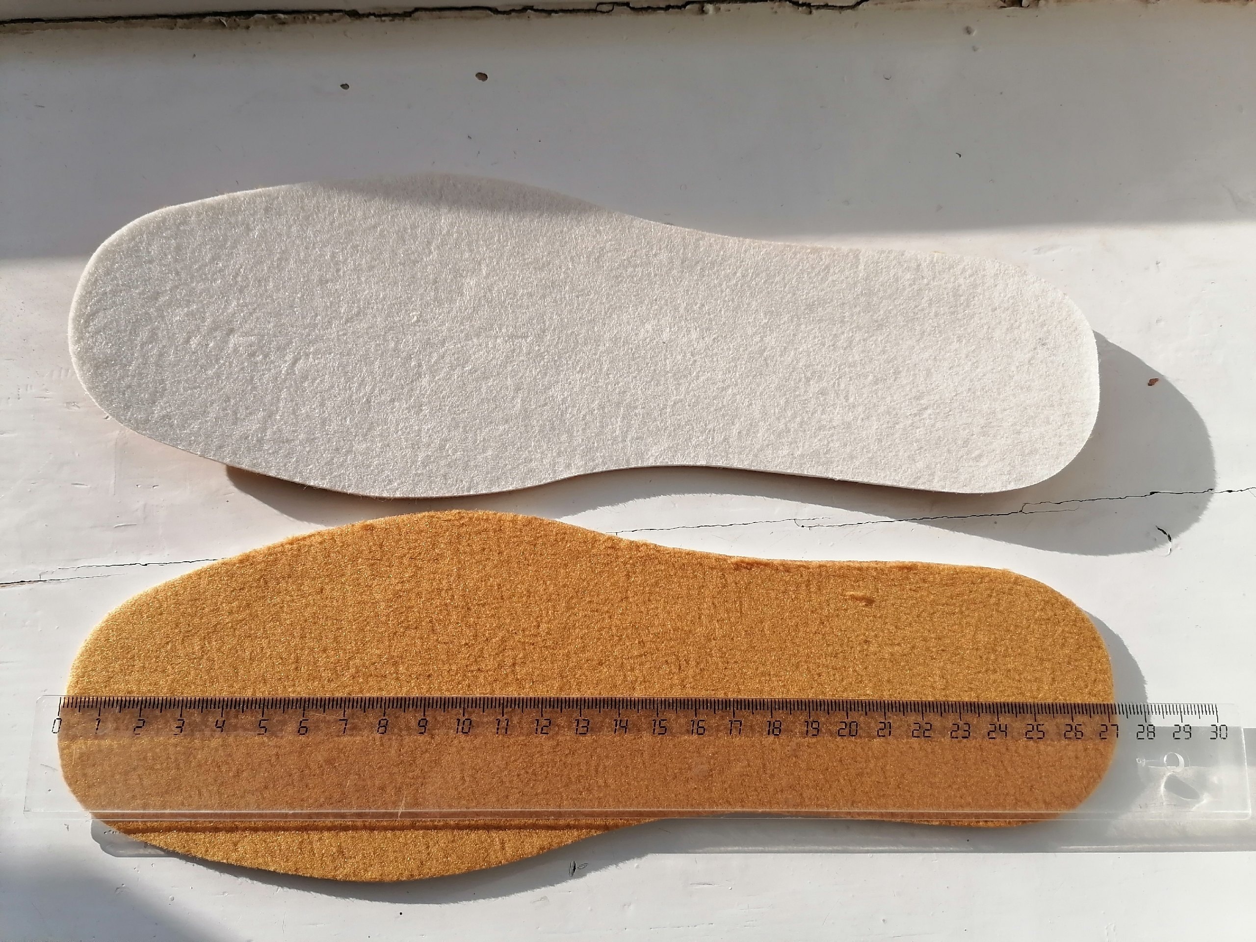 Фотография покупателя товара Стельки для обуви, утеплённые, универсальные, р-р RU до 43 (р-р Пр-ля до 45), 27.5 см, пара, коричневые - Фото 4