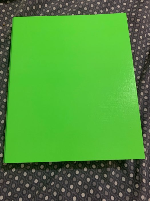 Фотография покупателя товара Папка на 4 кольцах А4, ErichKrause Neon, 35 мм, 1750 мкм, ламинированная, твердая обложка, зеленая - Фото 2