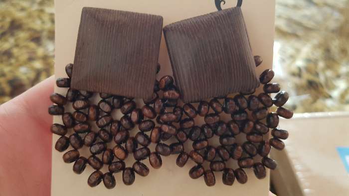 Фотография покупателя товара Серьги "Ваканда" квадрат, цвет коричневый