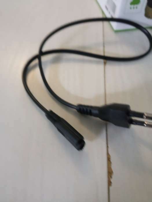 Фотография покупателя товара Фонарь прожекторный аккумуляторный, 5 Вт, 11 х 17 см, серый