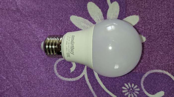 Фотография покупателя товара Лампа cветодиодная Smartbuy, E27, A60, 13 Вт, 4000 К, дневной белый свет - Фото 3