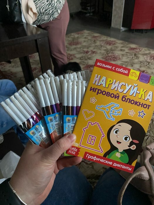 Фотография покупателя товара Фломастеры 12 цветов, невентилируемый колпачок - Фото 5