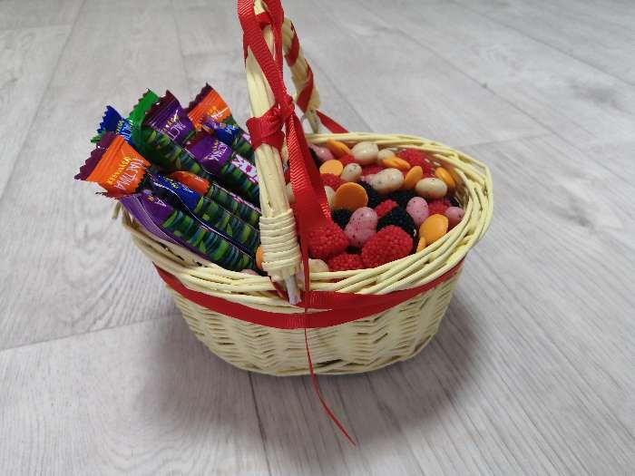 Фотография покупателя товара Корзина плетёная, сиреневая, 18×15×9 см, ива - Фото 4