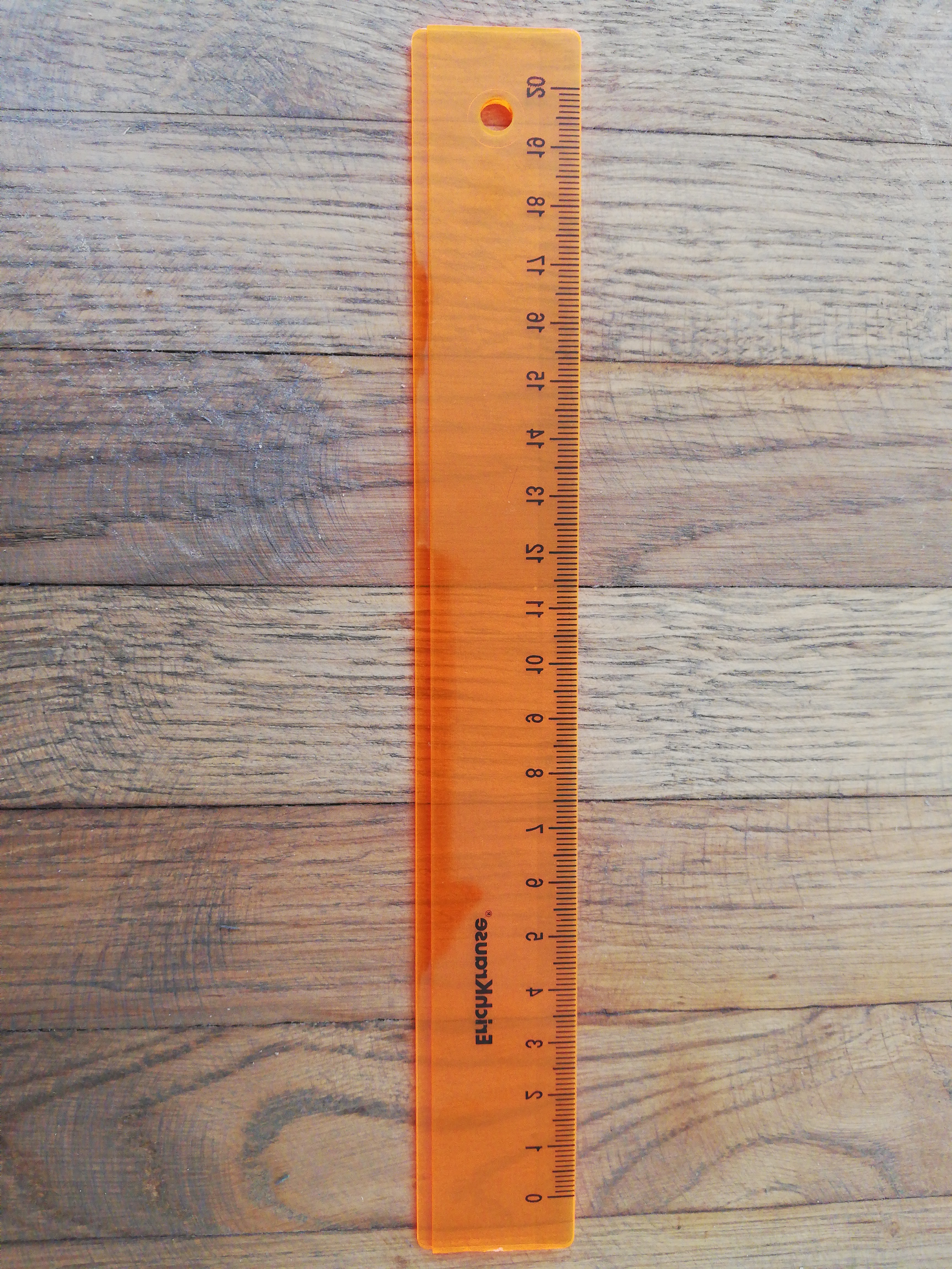 Фотография покупателя товара Набор из 2 линеек ErichKrause Neon; 20см и 30 см, желтый и оранжевый, в флоупаке - Фото 1