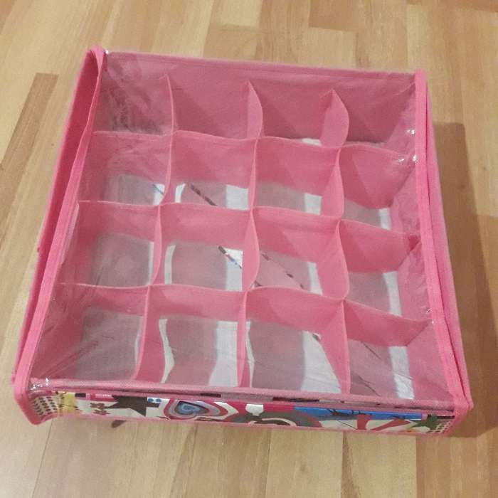 Фотография покупателя товара Органайзер для хранения белья с крышкой «Модница», 16 отделений, 32×32×10 см, цвет розовый - Фото 1