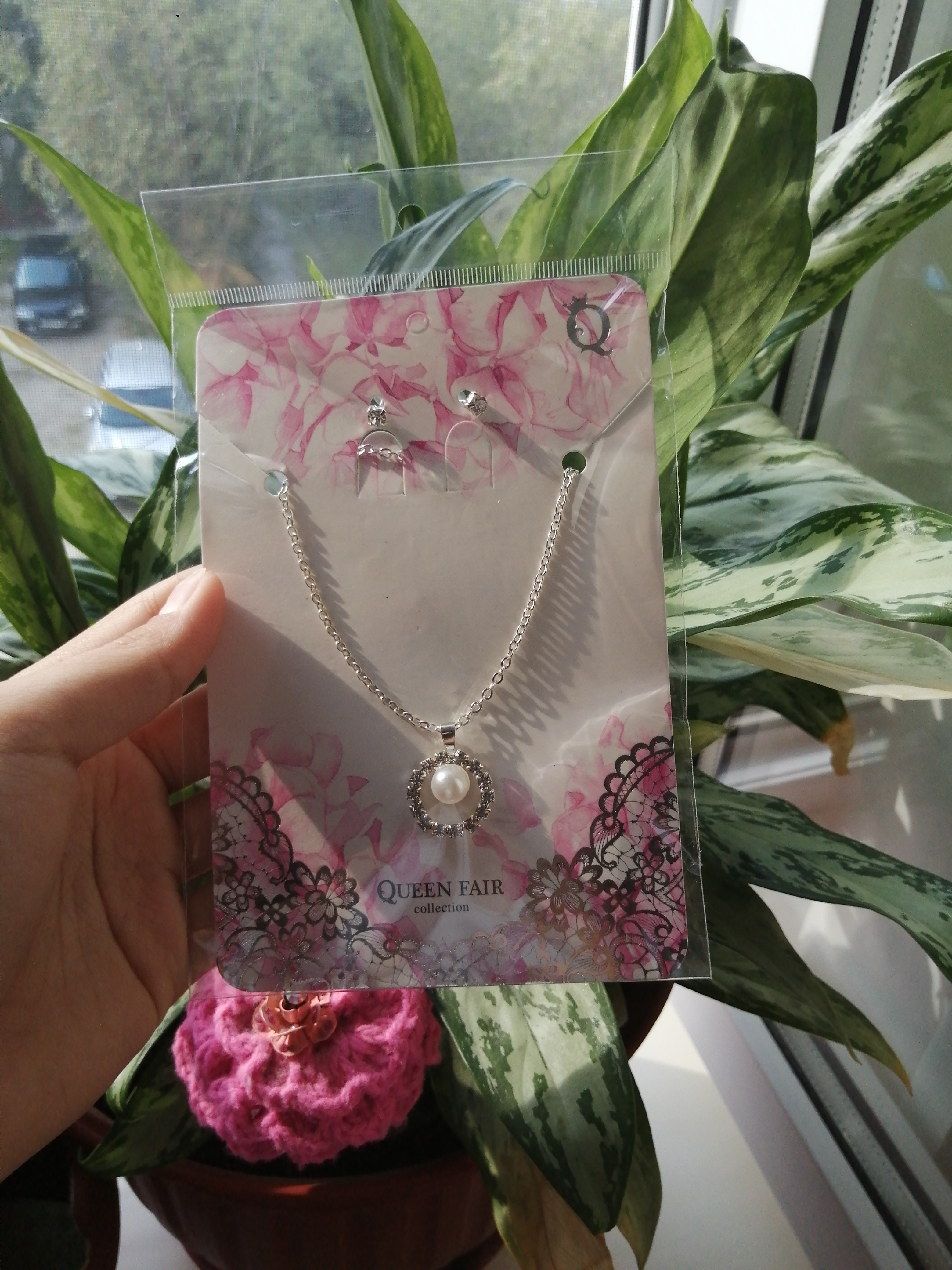 Фотография покупателя товара Гарнитур 2 предмета: серьги, кулон «Невесомость», круг с бусиной, цвет белый в серебре, 45 см