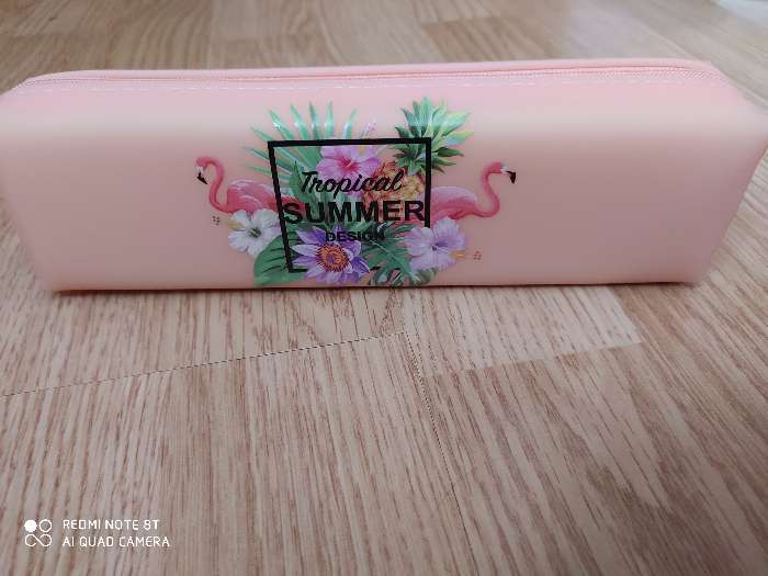 Фотография покупателя товара Пенал школьный «Фламинго», силикон, на молнии, МИКС - Фото 1