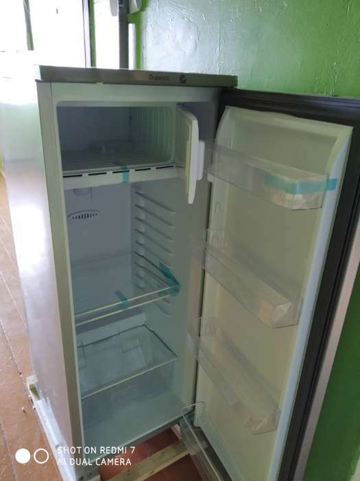 Фотография покупателя товара Холодильник "Бирюса" M 110, однокамерный, класс А, 180 л, серебристый