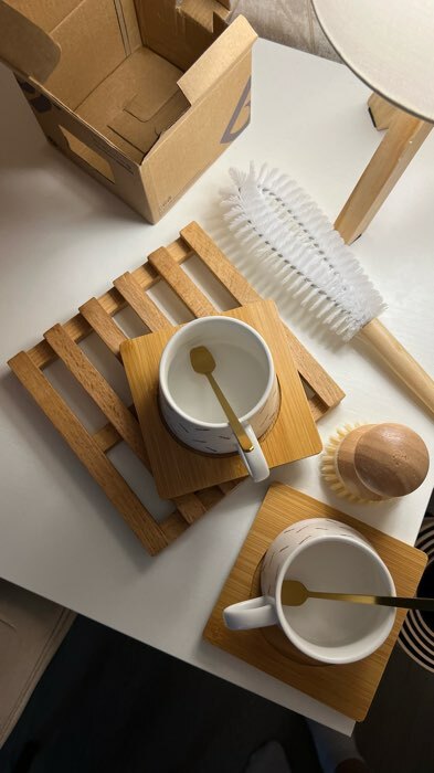 Фотография покупателя товара Щётка для посуды Доляна Meli, 30×7 см, бамбуковая ручка, замшевая петелька - Фото 2