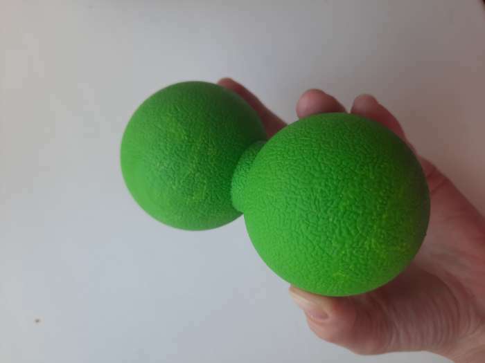Фотография покупателя товара Мяч массажный, 12х6 см, 286 г, цвета МИКС - Фото 1