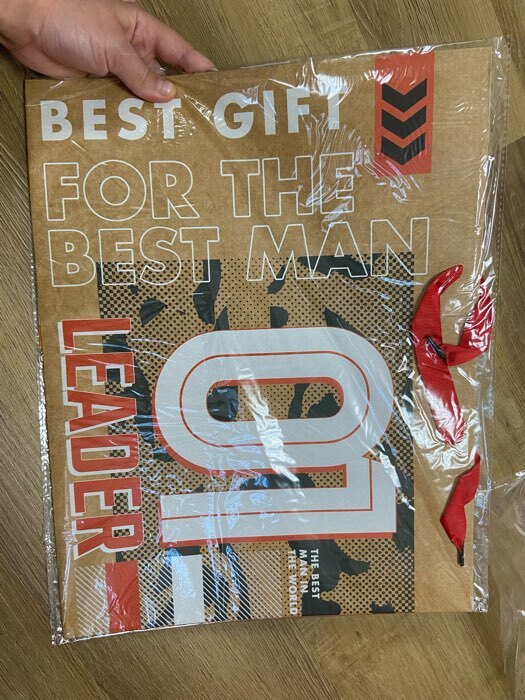 Фотография покупателя товара Пакет подарочный крафтовый, упаковка, «Номер один», L 31×40×11.5 см - Фото 1