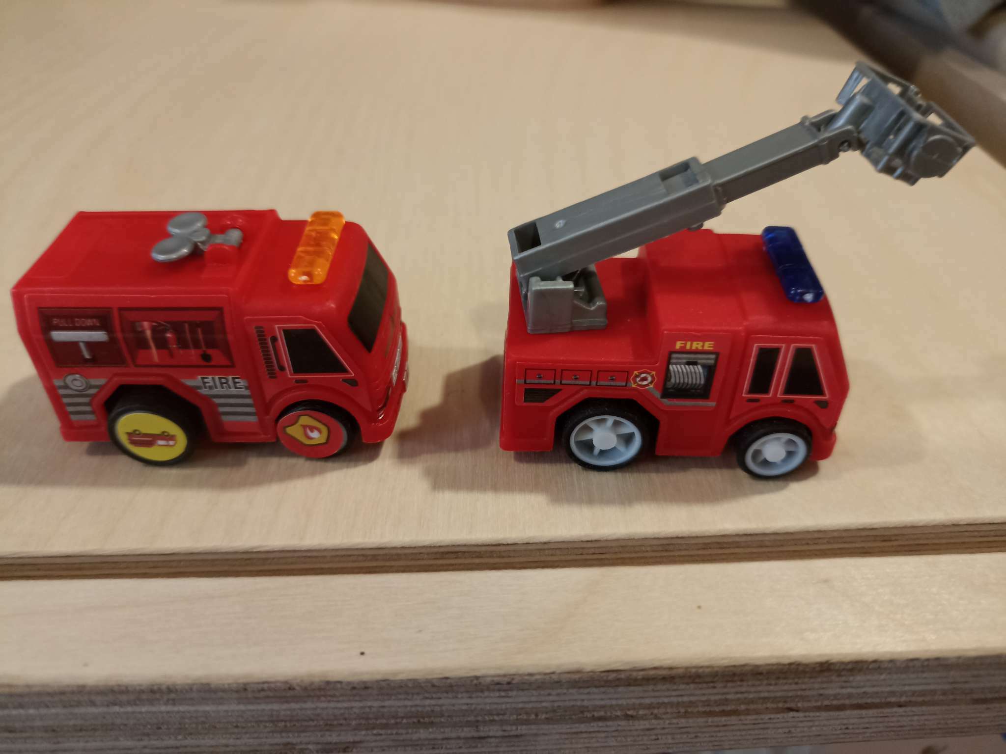 Фотография покупателя товара Игровой набор Funny Box «Пожарная техника»: карточка, фигурка, лист наклеек - Фото 3