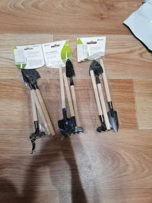 Фотография покупателя товара УЦЕНКА Набор садового инструмента, 3 предмета: грабли, 2 лопатки, длина 24 см, деревянные ручки, Greengo - Фото 6