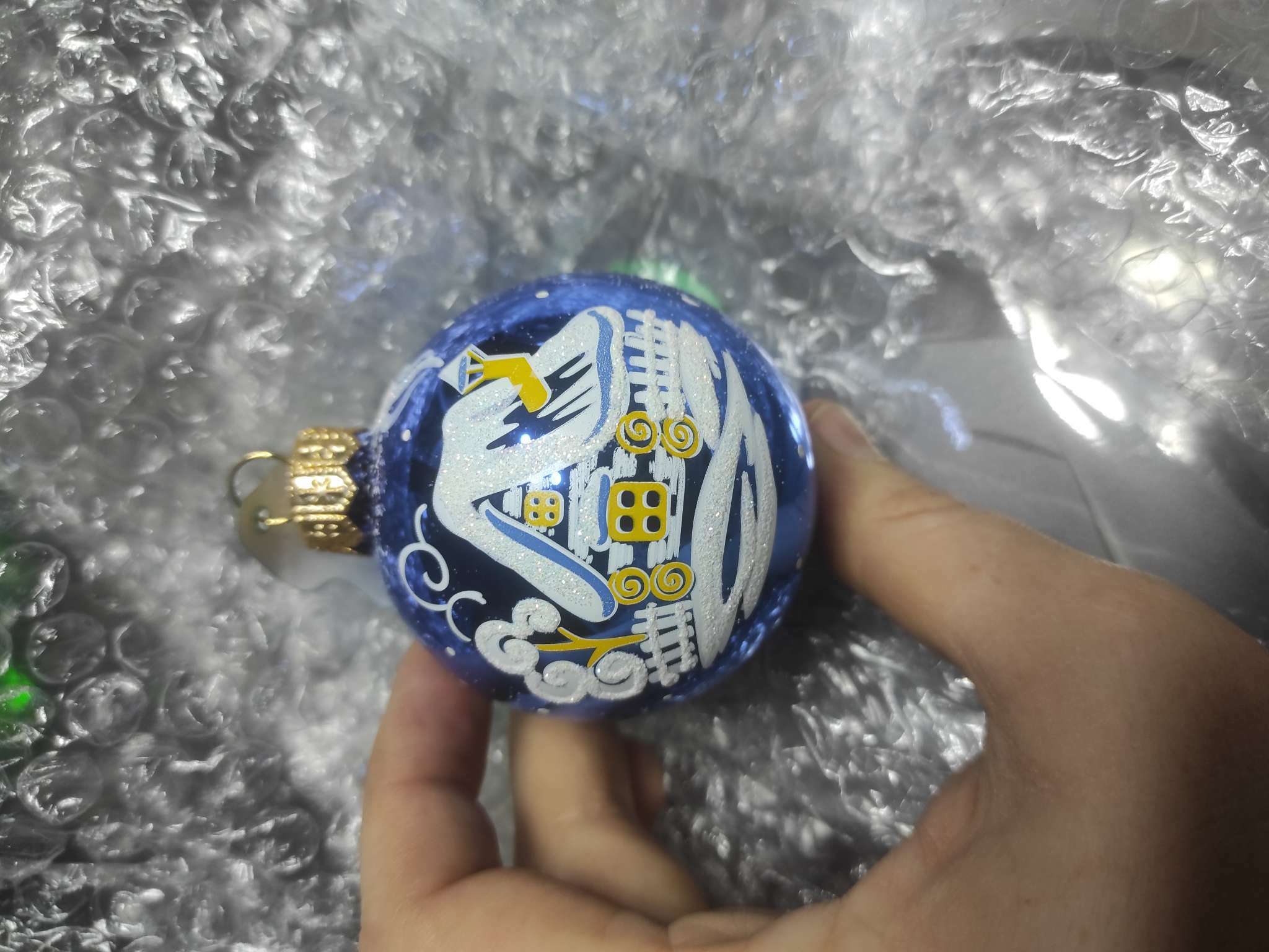 Фотография покупателя товара Ёлочный шар «Рассвет» новогодний, d=6 см, без упаковки, МИКС - Фото 8