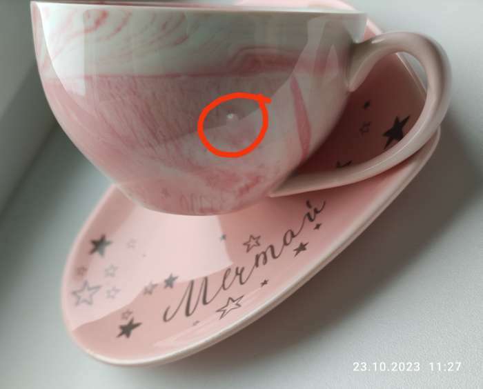 Фотография покупателя товара Подарочный набор керамический «Мечтай»: кружка 120 мл, блюдце, цвет розовый - Фото 5