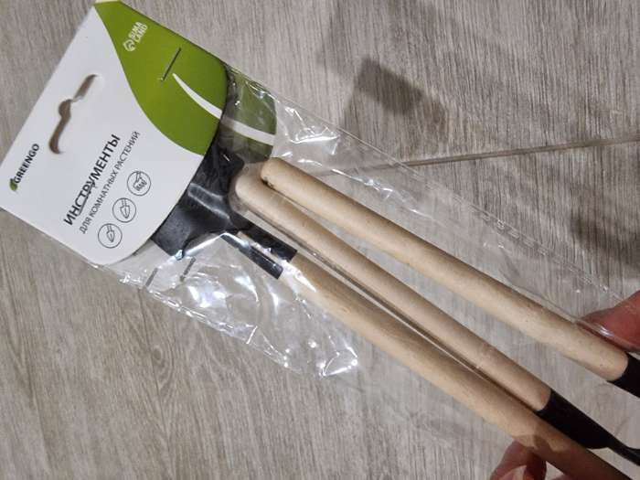 Фотография покупателя товара УЦЕНКА Набор садового инструмента, 3 предмета: грабли, 2 лопатки, длина 24 см, деревянные ручки, Greengo - Фото 1