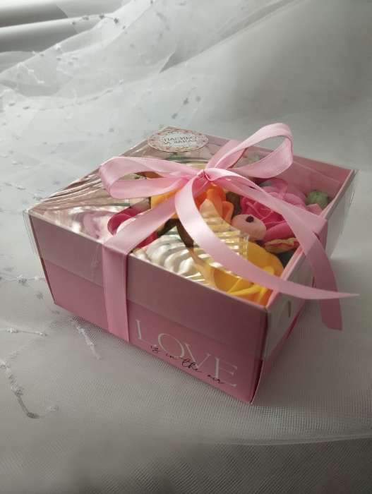 Фотография покупателя товара Коробка под бенто-торт с PVC крышкой, кондитерская упаковка «Love», 12 х 6 х 11,5 см