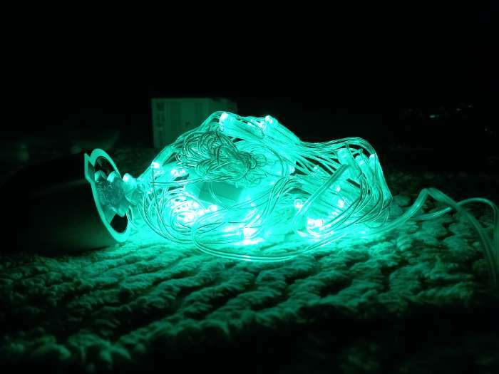 Фотография покупателя товара Гирлянда «Сеть-ёлка» 2 × 2 м, IP20, тёмная нить, 152 LED, свечение белое, 8 режимов, 220 В - Фото 3