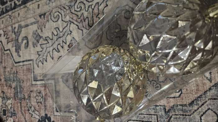 Фотография покупателя товара Ёлочные игрушки «Винтаж», шары новогодние, d=10 см, набор 2 шт., грани, золотистый - Фото 3