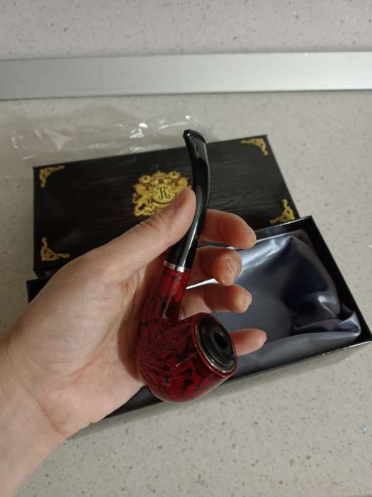 Фотография покупателя товара Трубка курительная «Командор», классическая, 15.5 см, отверстие d=2.2 см - Фото 2