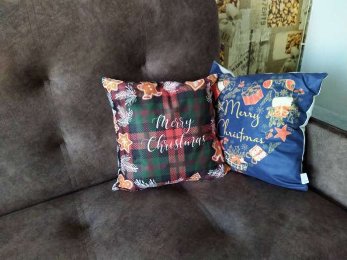 Фотография покупателя товара Наволочка декоративная новогодняя «Этель. Merry Christmas», 40×40 см - Фото 2