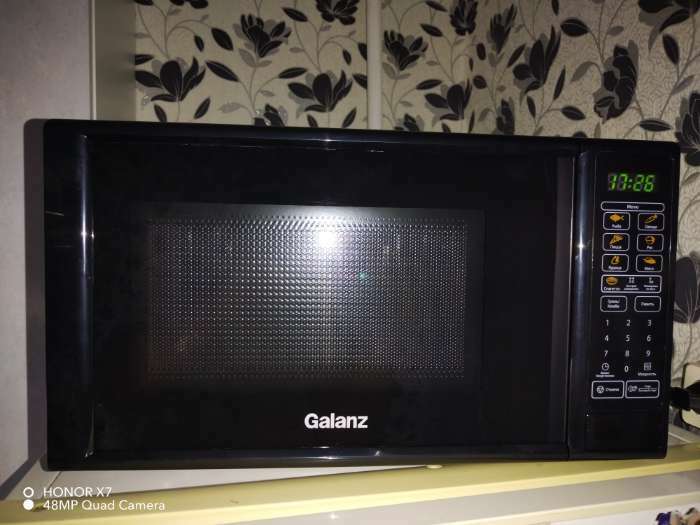Фотография покупателя товара Микроволновая печь Galanz MOG-2011DB, 700 Вт, 20 л, чёрная - Фото 2