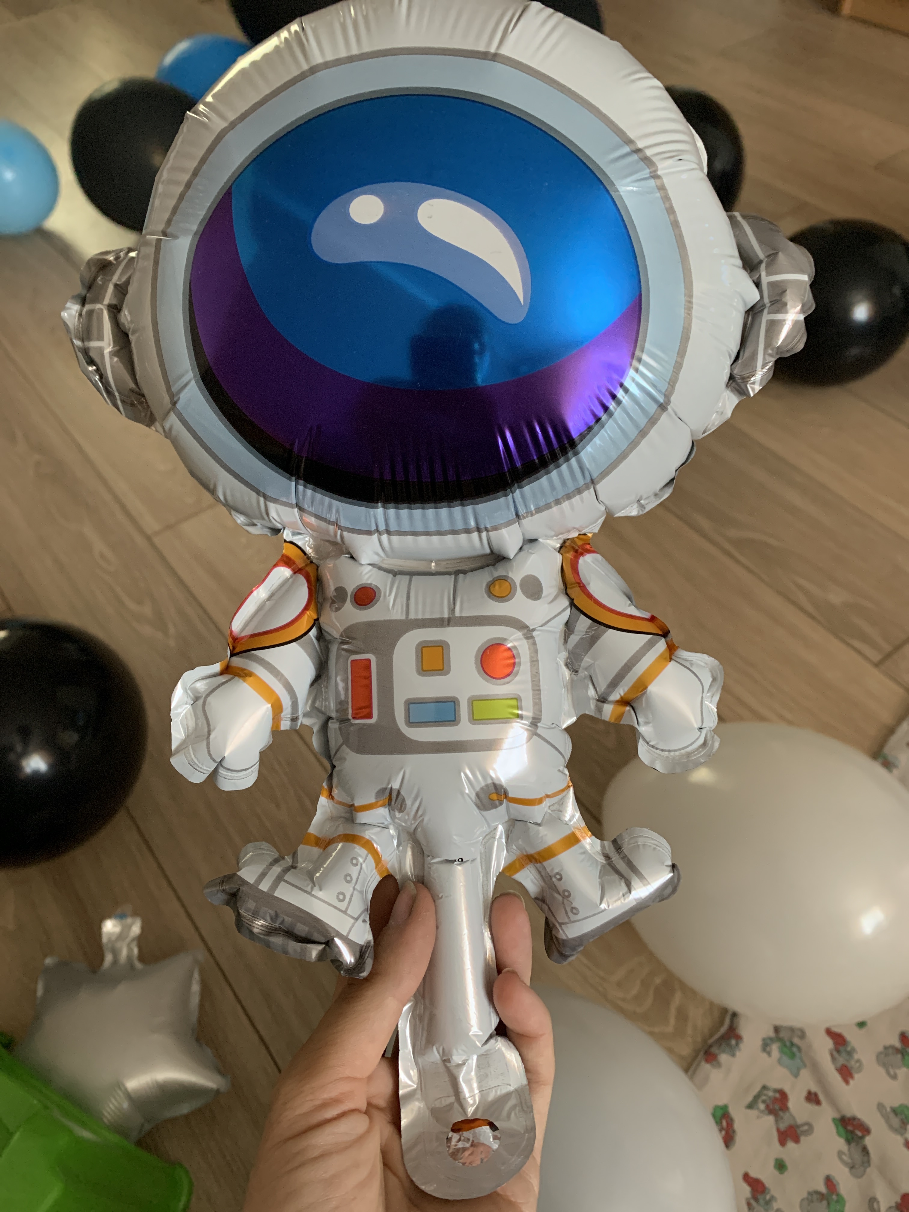 Фотография покупателя товара Шар фольгированный 14" «Космонавт» с клапаном - Фото 11